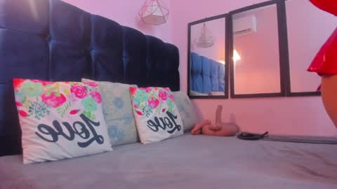 neferet_opal online show from March 2026 01:18:01 AM