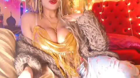 Snapshot of nefertari8 chatting on July 2026 11:51:01 PM nefertari8 online show from July 2026 11:51:01 PM