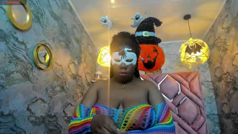 Snapshot of neffertiry_ebonny chatting on October 2025 04:58:01 AM Nefer online show from October 2025 04:58:01 AM