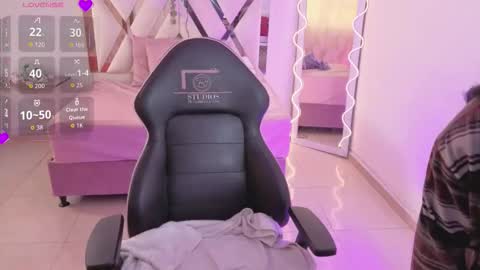 NEFTIS  online show from February 2026 07:04:01 PM