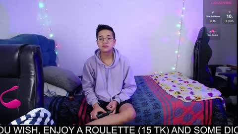 Snapshot of neithan_and_scott_ chatting on January 2025 09:57:02 AM NEW ONLYFANS OF SCOTT online show from January 2025 09:57:02 AM