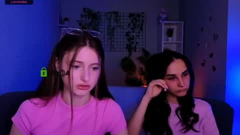 Snapshot of nekky_mouse chatting on June 2026 09:21:02 AM Meow online show from June 2026 09:21:02 AM