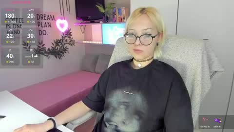 Kate online show from April 2026 08:45:02 PM