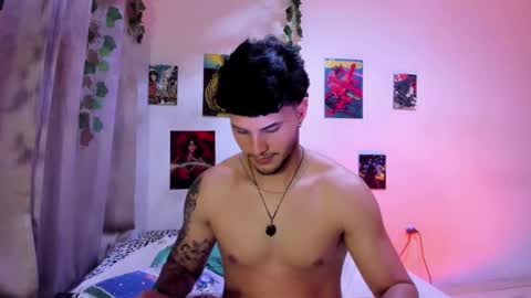 Nekoboy online show from December 2024 01:08:01 AM