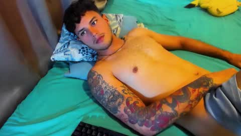 Nekoboy online show from October 2025 07:02:01 PM