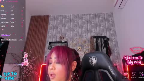 Miah online show from February 2025 12:21:02 PM