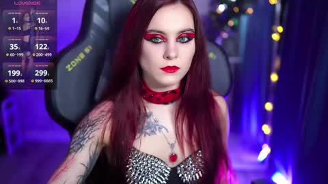 Snapshot of nelle_ chatting on December 2025 02:48:01 PM online show from December 2025 02:48:01 PM