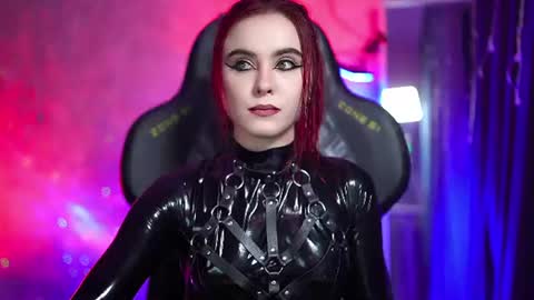 Snapshot of nelle_ chatting on July 2026 05:53:01 PM online show from July 2026 05:53:01 PM