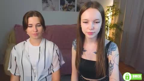 Snapshot of nellie_moans chatting on October 2025 12:35:01 PM Nellie online show from October 2025 12:35:01 PM