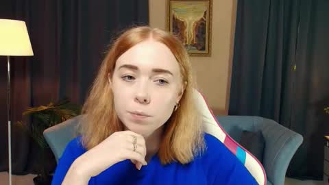 Nelli online show from November 2025 08:19:02 PM