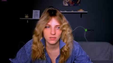 Snapshot of nelly_storm chatting on September 2025 07:25:01 PM nelly_storm online show from September 2025 07:25:01 PM