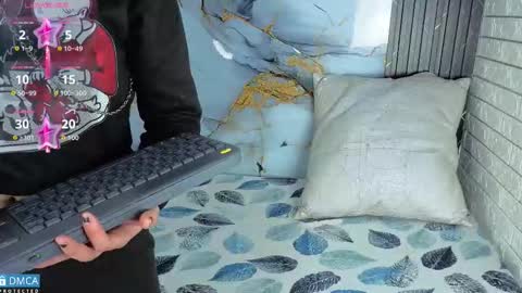 Salome Nena cupcake online show from November 2025 11:12:01 AM