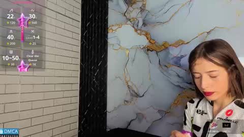 Salome Nena cupcake online show from November 2025 11:31:01 AM