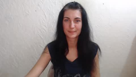 Nensy online show from October 2025 07:08:01 PM