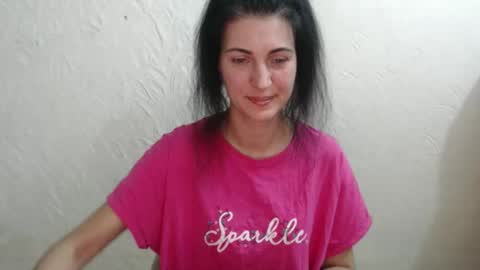 Snapshot of nensyfay_ chatting on November 2025 07:57:01 PM Nensy online show from November 2025 07:57:01 PM