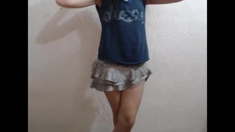 Snapshot of nensyfay_ chatting on December 2025 01:42:01 PM Nensy online show from December 2025 01:42:01 PM