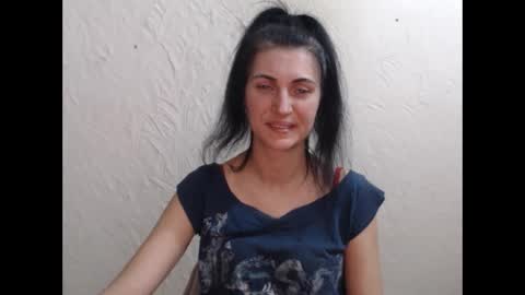 Snapshot of nensyfay_ chatting on March 2026 04:00:01 PM Nensy online show from March 2026 04:00:01 PM