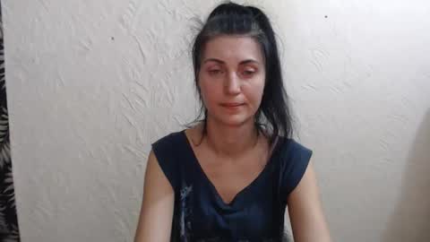 Snapshot of nensyfay_ chatting on March 2026 06:24:02 PM Nensy online show from March 2026 06:24:02 PM