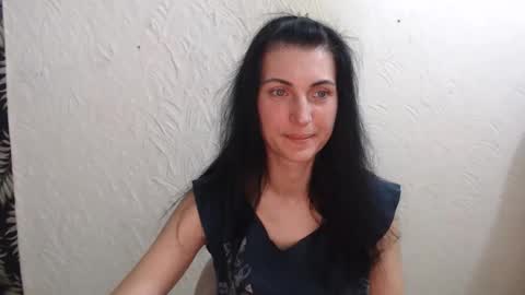 Snapshot of nensyfay_ chatting on April 2026 06:27:02 PM Nensy online show from April 2026 06:27:02 PM