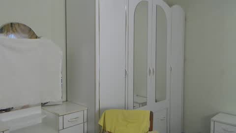 better ask   online show from February 2025 01:14:01 PM