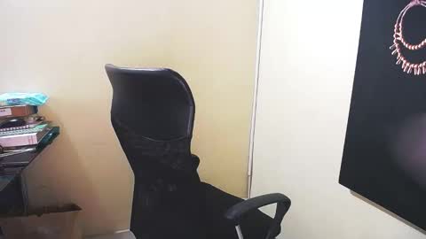 kelly lopez online show from January 2025 01:49:01 PM