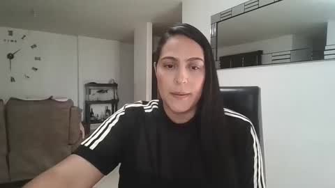 kelly lopez online show from September 2025 06:31:01 PM