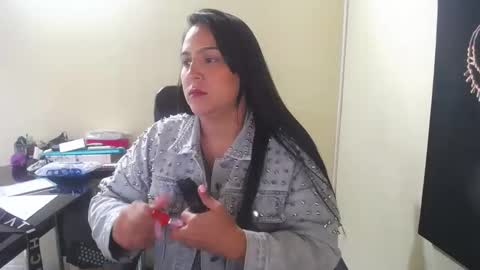 kelly lopez online show from October 2025 02:15:01 PM