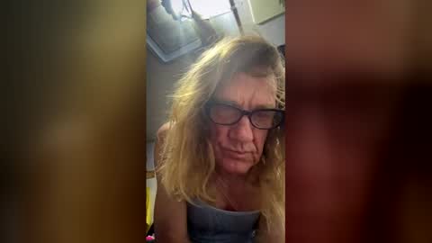 Snapshot of neocrete chatting on April 2026 09:37:01 AM neocrete online show from April 2026 09:37:01 AM