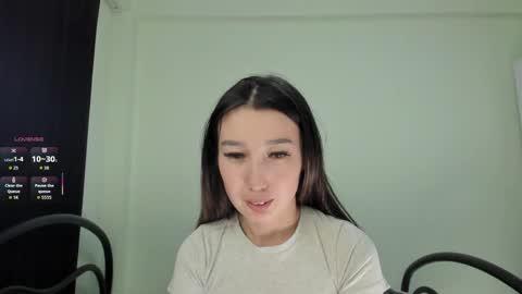 Snapshot of neonsakura chatting on April 2026 03:52:01 PM Sakura online show from April 2026 03:52:01 PM