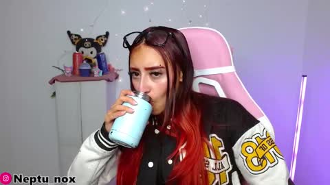 Neptu noxx online show from September 2025 05:20:02 AM