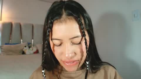 Helena    Every Friday new video for my fan club loves  online show from February 2025 11:50:01 PM