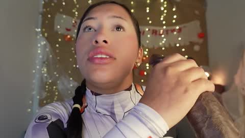 Helena    Every Friday new video for my fan club loves  online show from October 2025 06:53:01 PM