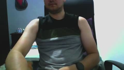 Snapshot of nerdxxx94 chatting on June 2026 04:50:01 AM MrBull online show from June 2026 04:50:01 AM