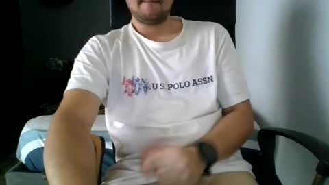 Snapshot of nerdxxx94 chatting on June 2026 03:38:02 PM MrBull online show from June 2026 03:38:02 PM