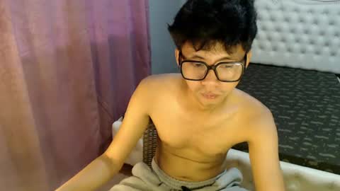 Snapshot of nerdy_nate chatting on July 2026 10:05:01 PM Ethan online show from July 2026 10:05:01 PM