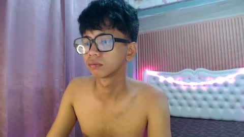 Snapshot of nerdy_nate chatting on July 2026 10:03:01 PM Ethan online show from July 2026 10:03:01 PM