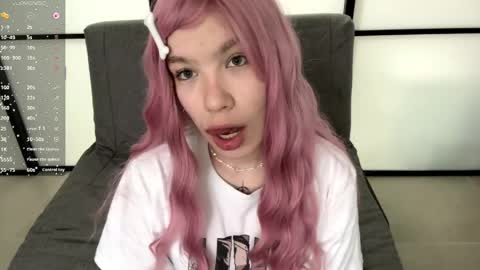 Snapshot of nerissadeloria chatting on April 2026 08:37:01 AM Lori online show from April 2026 08:37:01 AM