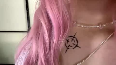 Snapshot of nerissadeloria chatting on April 2026 07:08:02 PM Lori online show from April 2026 07:08:02 PM