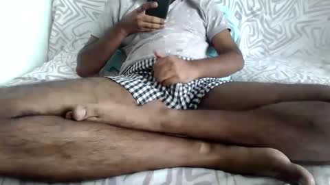 Nerlinlee online show from September 2025 12:38:02 PM