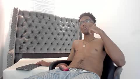 Snapshot of nero_reyd chatting on September 2025 08:20:01 PM Nero online show from September 2025 08:20:01 PM