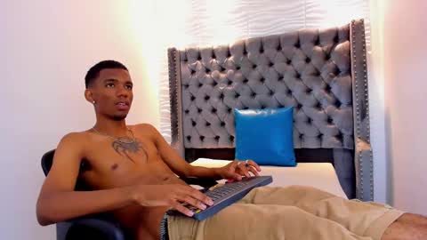 Snapshot of nero_reyd chatting on December 2025 07:29:02 PM Nero online show from December 2025 07:29:02 PM