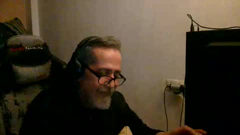 Snapshot of neron401 chatting on March 2026 04:18:01 AM neron401 online show from March 2026 04:18:01 AM