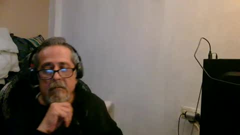 Snapshot of neron401 chatting on March 2026 05:12:01 AM neron401 online show from March 2026 05:12:01 AM