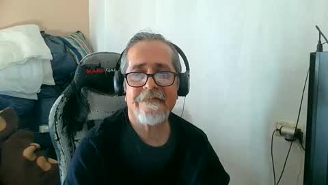 Snapshot of neron401 chatting on April 2026 07:50:02 AM neron401 online show from April 2026 07:50:02 AM