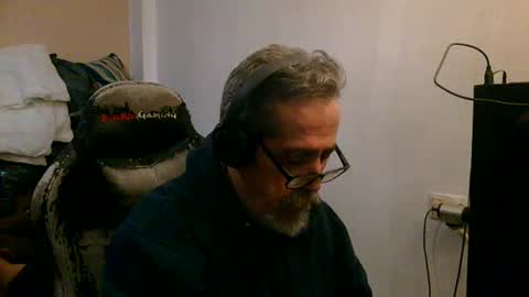 Snapshot of neron401 chatting on April 2026 03:55:01 AM neron401 online show from April 2026 03:55:01 AM