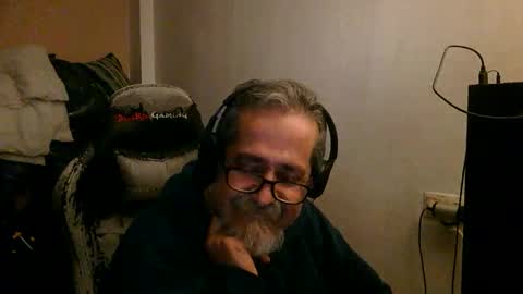 Snapshot of neron401 chatting on April 2026 10:59:02 PM neron401 online show from April 2026 10:59:02 PM