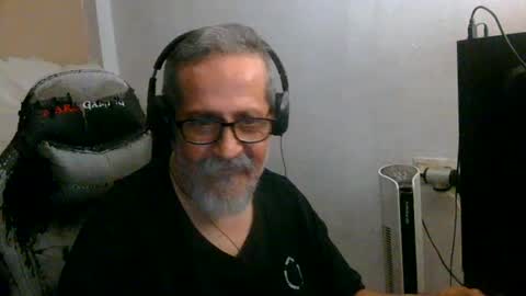 Snapshot of neron401 chatting on July 2026 01:00:01 AM neron401 online show from July 2026 01:00:01 AM