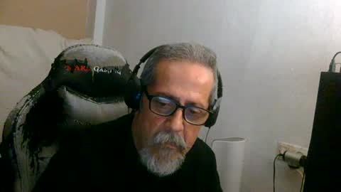 Snapshot of neron401 chatting on July 2026 02:05:01 AM neron401 online show from July 2026 02:05:01 AM
