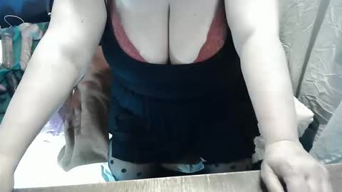 neslihan online show from February 2025 12:16:02 PM