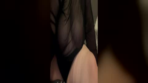 Nessa Nicole online show from June 2026 11:18:02 PM